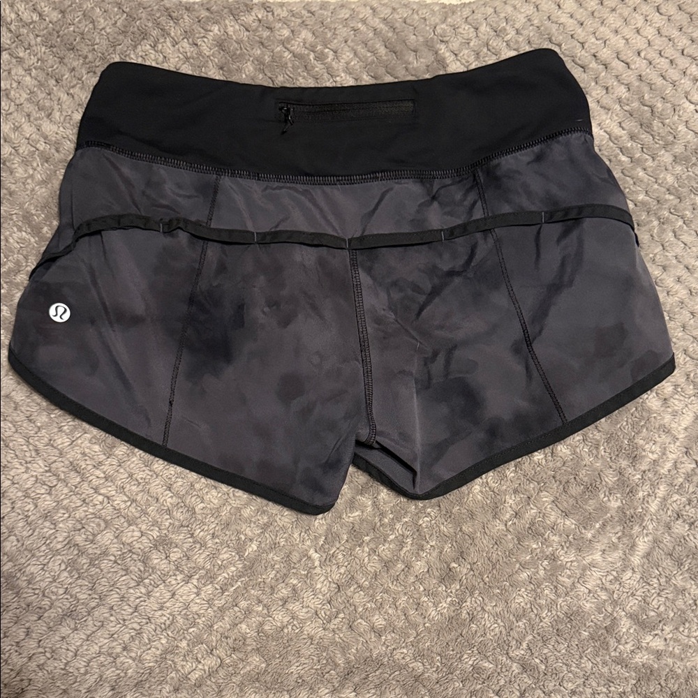 Lululemon Speed Up Short 2.5” Low-Rise Diamond Dye Pitch Grey Size 4 - Picture 5 of 11